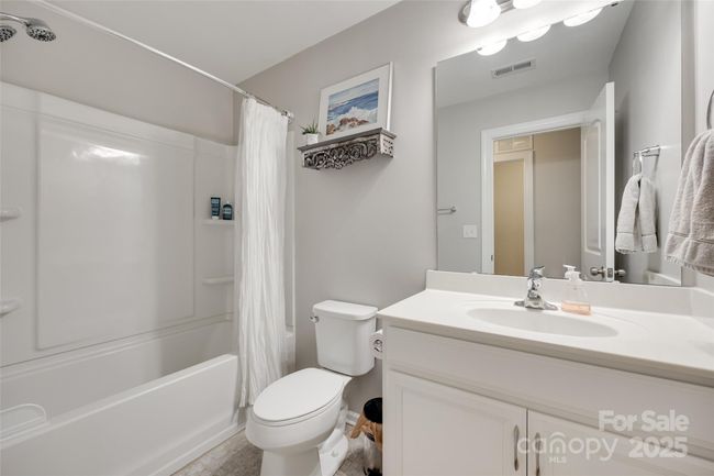 6842 Berewick Commons Pkwy, Townhouse with 3 bedrooms, 3 bathrooms and null parking in Charlotte NC | Image 19