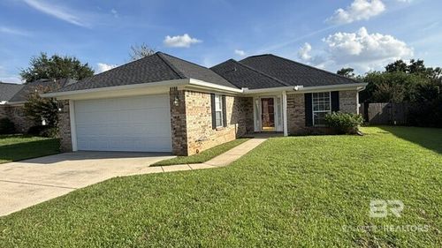 8198 Edgewood Dr, Daphne, AL, 36526-4396 | Card Image