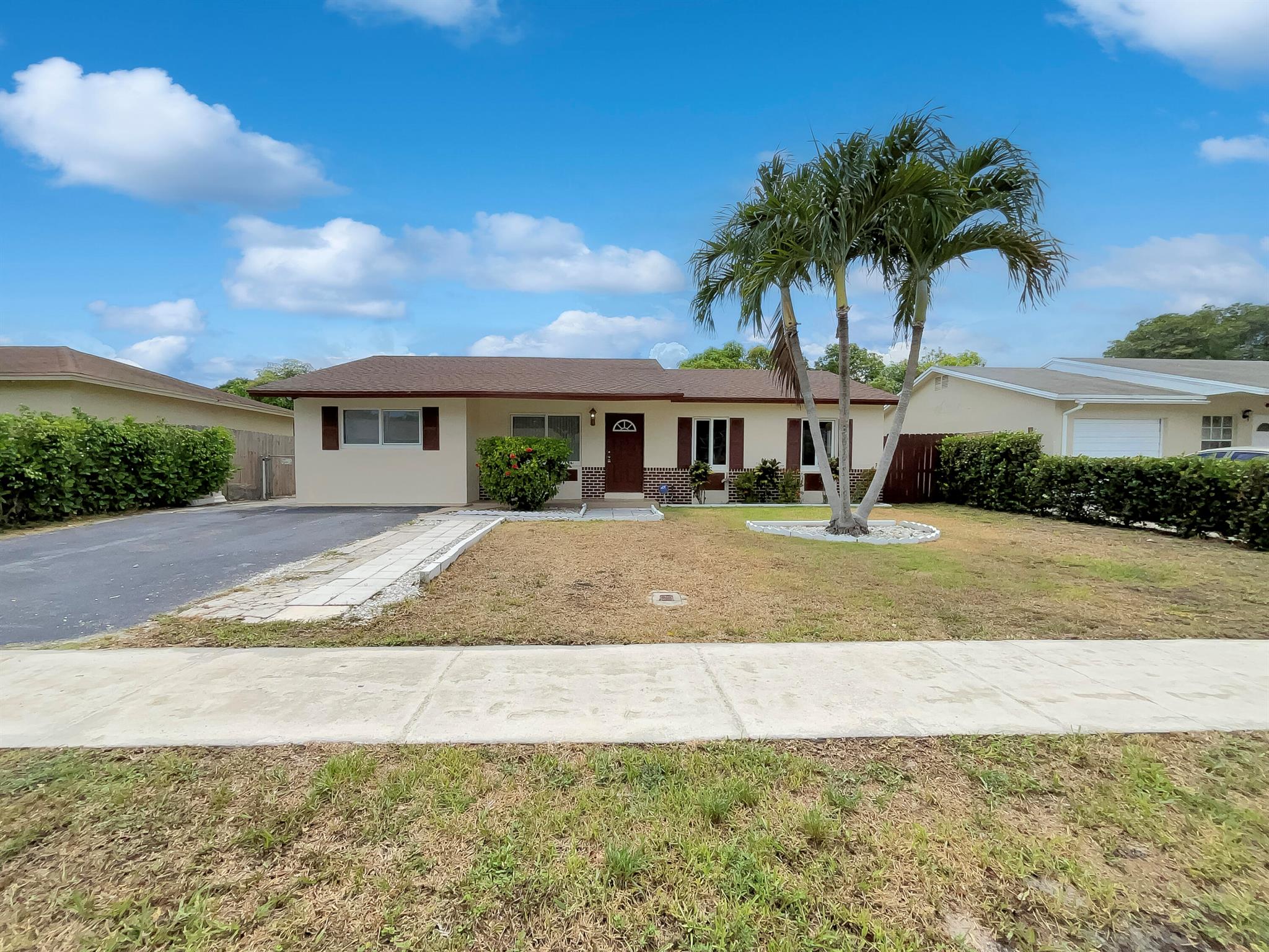 78th Ter, North Lauderdale, FL 33068