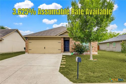 138 Talon Dr, Luling, TX, 78648-2527 | Card Image