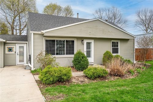 4357 Barton Rd, Clarence, NY, 14031-1816 | Card Image