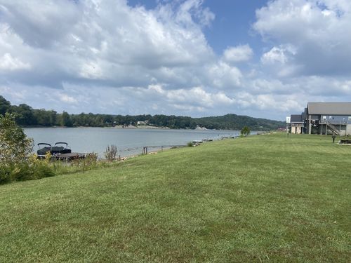 1311 Hardin Bottom River Rd, Clifton, TN, 38425-1525 | Card Image