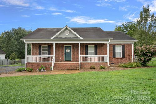 1420 Bradley Dr, Monroe, NC, 28112-7597 | Card Image
