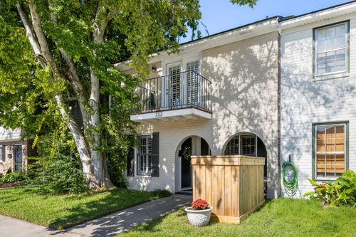 733 Ralston Ct, Mount Pleasant, SC, 29464-3572 | Card Image