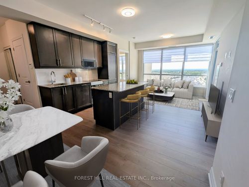 1909-9075 Jane St, Concord, ON, L4K0L7 | Card Image