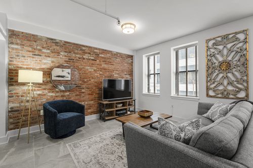 apt-305-700 Church St, Nashville, TN, 37203-9601 | Card Image