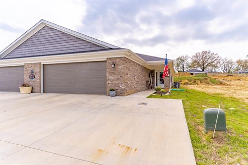 b-5322 Dauby Dr, Evansville, IN, 47710-0001 | Card Image