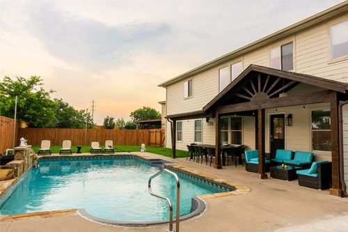 19020 Alnwick Castle Dr, Pflugerville, TX, 78660-7459 | Card Image