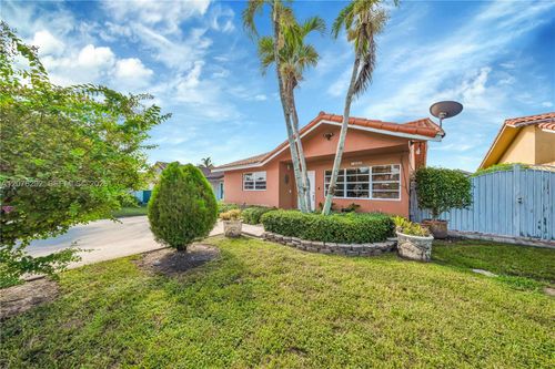 14526 Sw 106th Ter, Miami, FL, 33186-2949 | Card Image