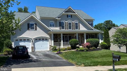3325 Dondis Creek Dr, TRIANGLE, VA, 22172-2089 | Card Image