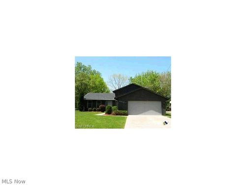 6928 Stearns Rd, North Olmsted, OH, 44070-5016 | Card Image