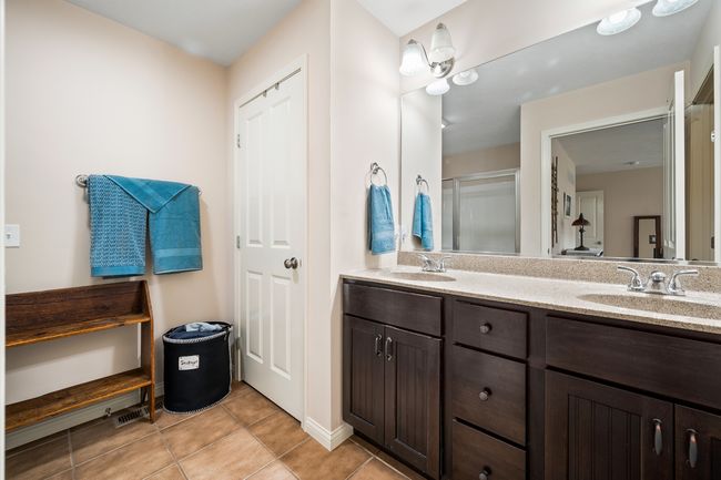 20 Boulder Dr, House other with 3 bedrooms, 3 bathrooms and 2 parking in Carlock IL | Image 13