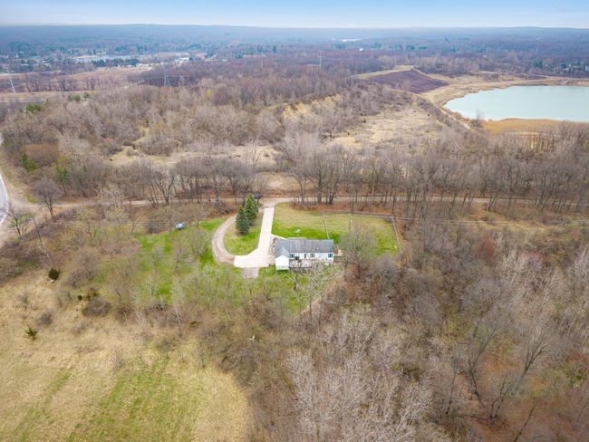 15034 Worden Rd, House other with 3 bedrooms, 2 bathrooms and null parking in Holly MI | Image 9