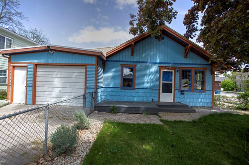 1802 S 12th St W, Missoula, MT, 59801-4820 | Card Image