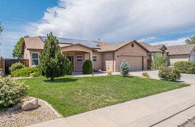 325 Arches Drive, House other with 3 bedrooms, 2 bathrooms and null parking in Fruita CO | Image 1