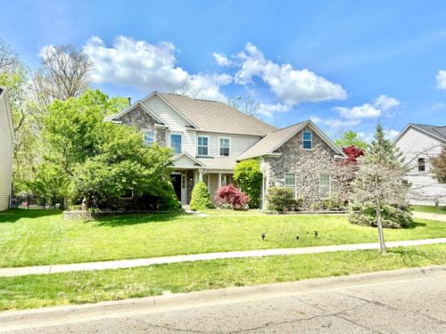 5455 Lilac Ave, Grove City, OH, 43123-7925 | Card Image