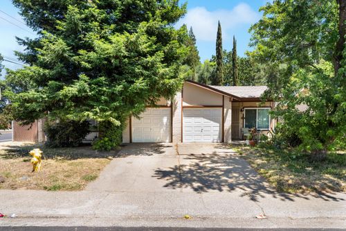 3964-3964 Queenston Ct, Carmichael, CA, 95608-2425 | Card Image