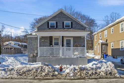 208 Simmonsville Ave, Johnston, RI, 02919-5819 | Card Image