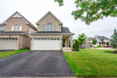 2935 Berwick Dr, House other with 3 bedrooms, 3 bathrooms and 4 parking in Burlington ON | Image 1