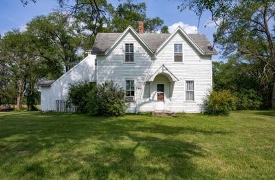 815 N Superior Avenue, House other with 4 bedrooms, 2 bathrooms and null parking in Tomah WI | Image 1