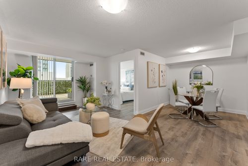 704-30 N Park Rd, Vaughan, ON, L4J0G6 | Card Image