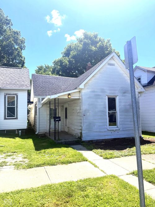 318 Milton Avenue, Anderson, IN, 46012 | Card Image