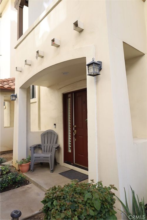 14-1075 N Maclay, San Fernando, CA, 91340 | Card Image