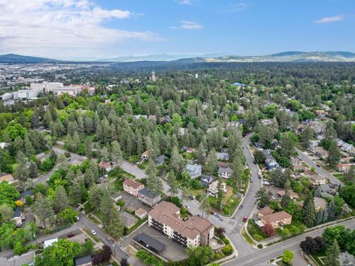 844 W Cliff Dr, Spokane, WA, 99204-3761 | Card Image
