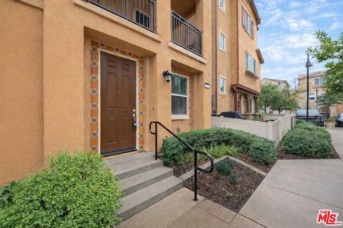 738 Ash Ln, Pomona, CA, 91767-0906 | Card Image