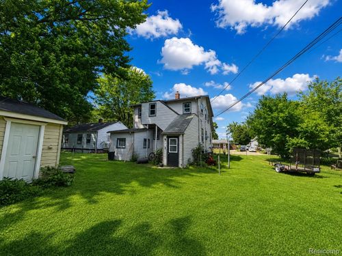 23510 Buckingham St, Clinton Twp, MI, 48036-3102 | Card Image