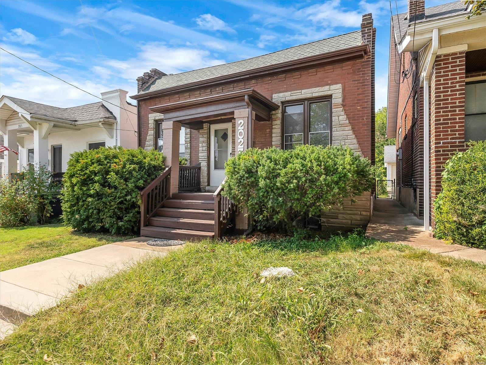Schaeffer Pl, Saint Louis, MO 63139