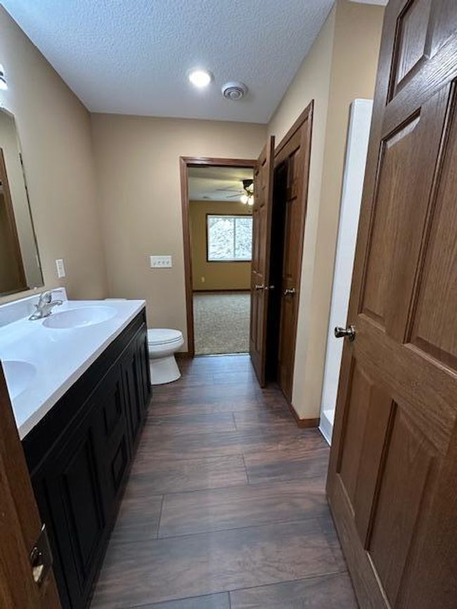 Master Bathroom to Master Bedroom | Image 12