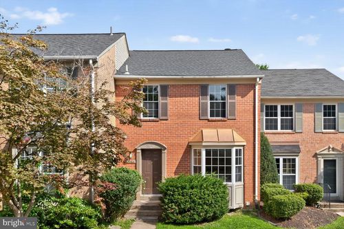 10103 Green Holly Ter, SILVER SPRING, MD, 20902-5819 | Card Image