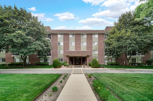 4-m-1030 S Fernandez Ave, Arlington Heights, IL, 60005-3072 | Card Image