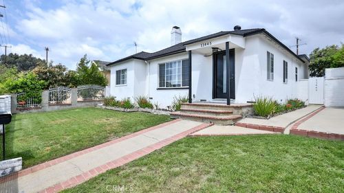 11445 Saticoy St, North Hollywood, CA, 91605-2929 | Card Image