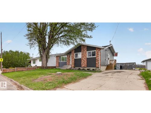5311 50th St, Legal, AB, T0G1L0 | Card Image