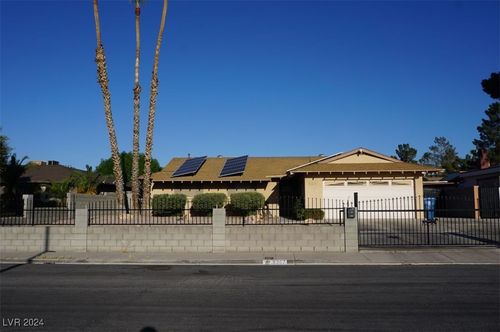 5367 Tamarus Street, Las Vegas, NV, 89119 | Card Image