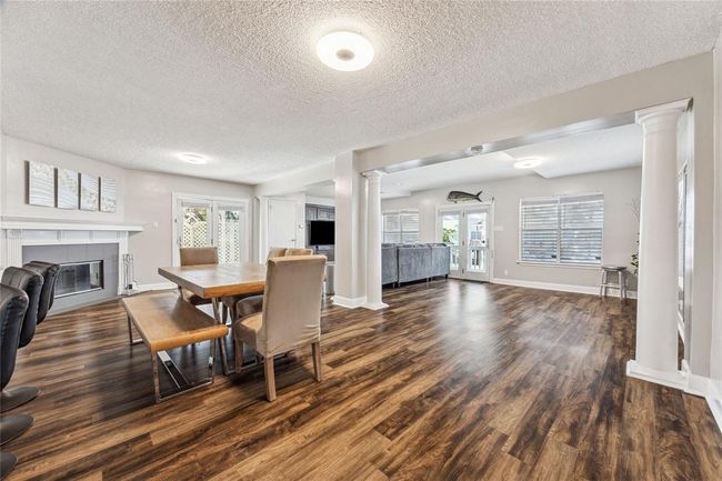 1330 Coral Way, House other with 4 bedrooms, 5 bathrooms and 3 parking in Tiki Island TX | Image 9
