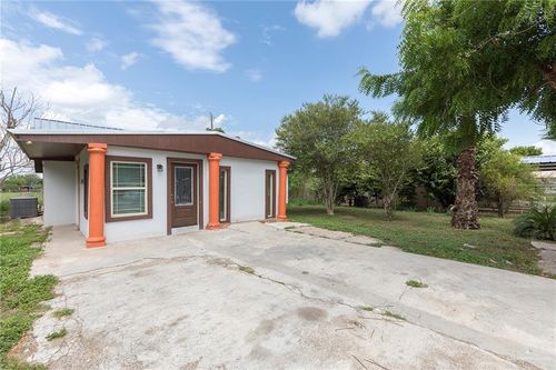 3214 S Bluebonnet St, Pharr, TX, 78577-9522 | Card Image