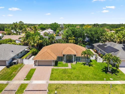 13885 Sheffield St, Wellington, FL, 33414-7643 | Card Image