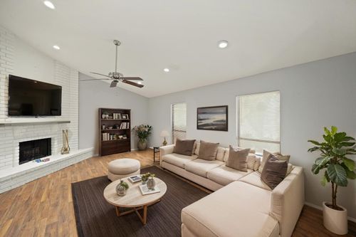 6811 Blue Ridge Dr, Richmond, TX, 77469-5807 | Card Image