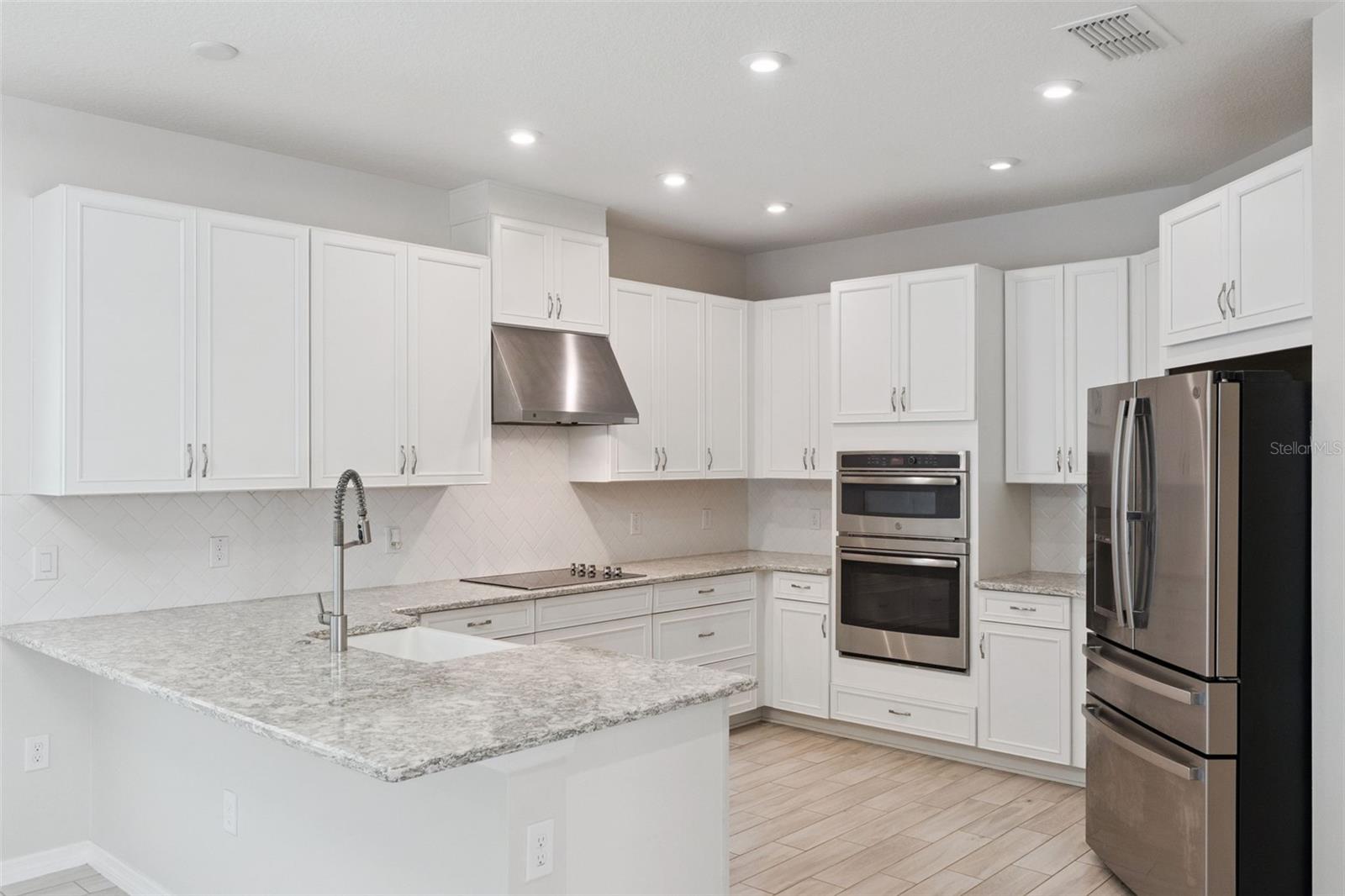 Residential in WINTER PARK 4