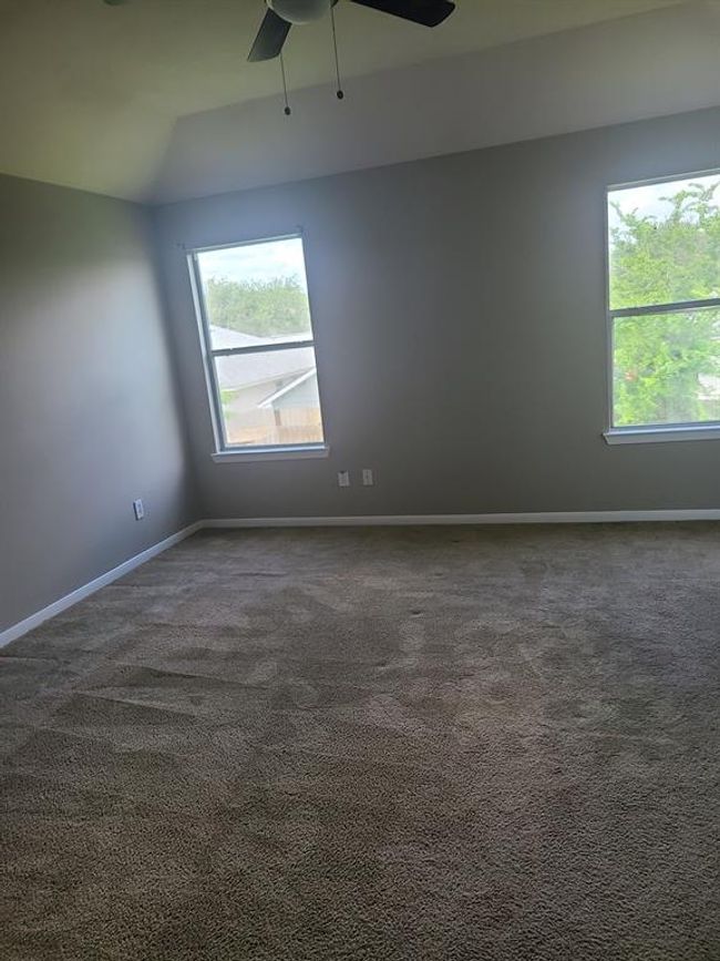 1411 Heath Cote Ln, House other with 4 bedrooms, 3 bathrooms and 2 parking in Houston TX | Image 11