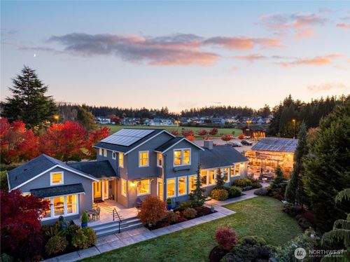 806 Alexander St, Coupeville, WA, 98239-3143 | Card Image