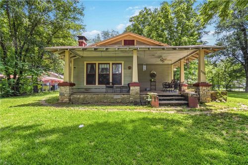 305 Ewalt Ave, Springdale, AR, 72764-5625 | Card Image