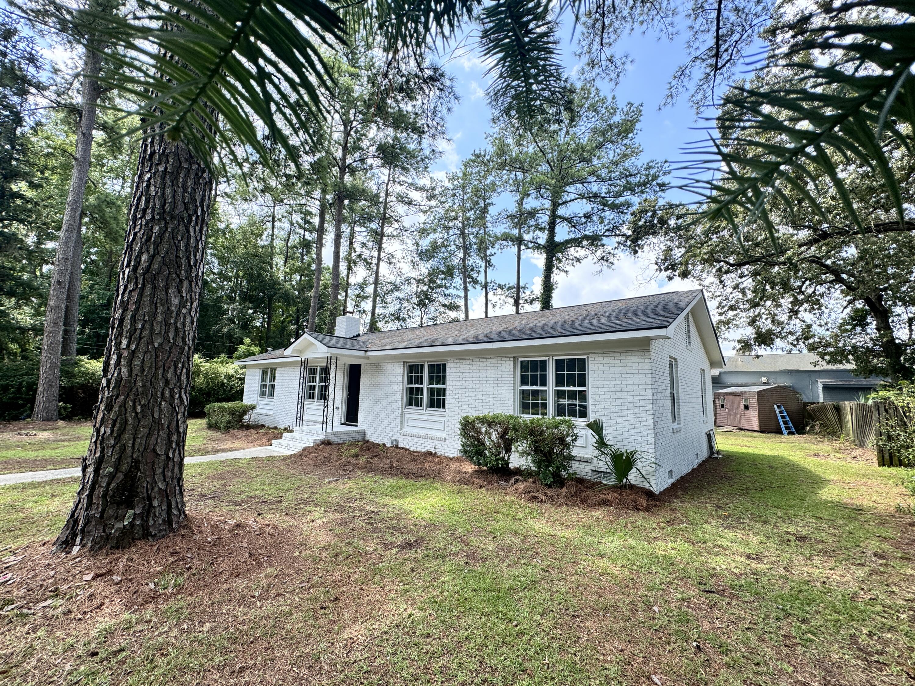 Josie Dr, Walterboro, SC 29488