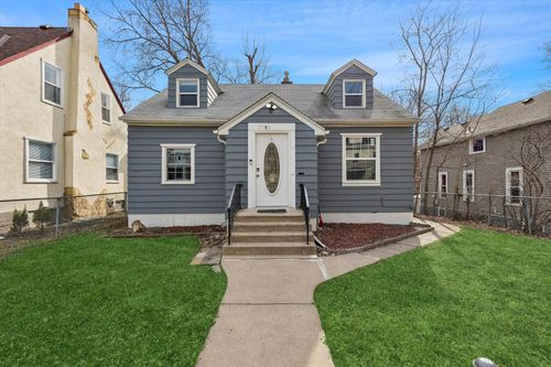 2706 Aldrich Ave N, Minneapolis, MN, 55411-1426 | Card Image