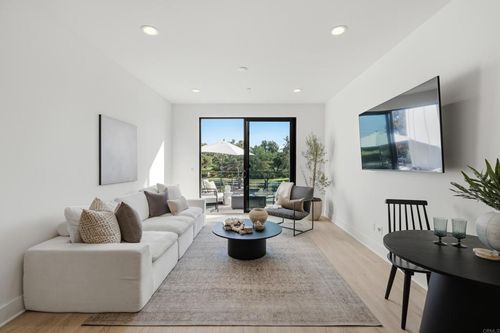 203-1107 Catania Ct, Encinitas, CA, 92024 | Card Image