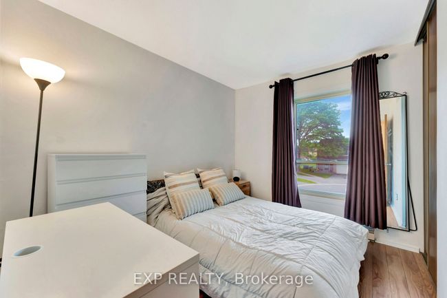C - 10 Arnold Dr, Condo with 4 bedrooms, 2 bathrooms and 2 parking in Nepean ON | Image 23