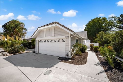 12325 Bellflower Ct, Rancho Cucamonga, CA, 91739-1575 | Card Image